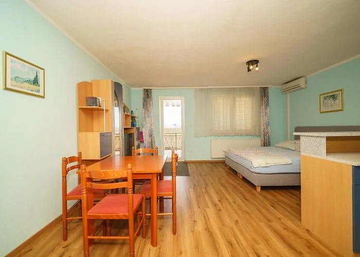 Apartman Sea Breeze *