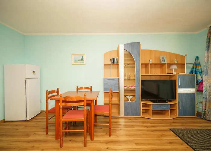 Sea Breeze Apartman *