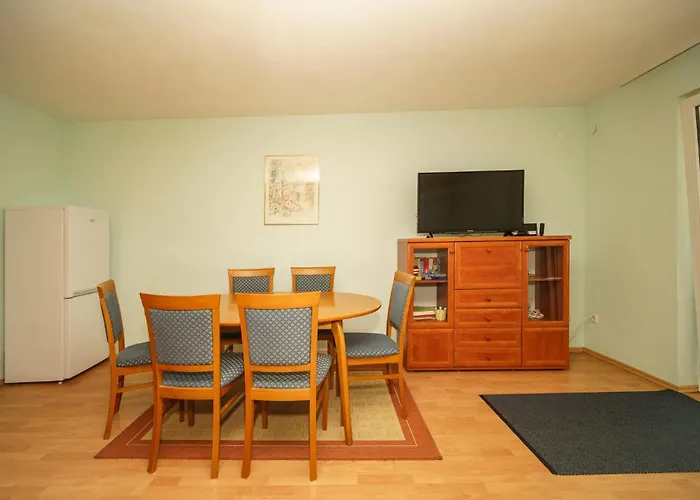 Sea Breeze Apartman *